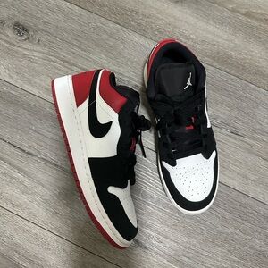 Jordan 1 Low (Black Toe 2019)